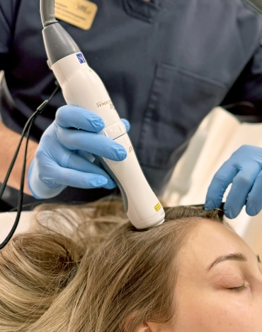 Новинка! Лазерное стимулирование роста волос